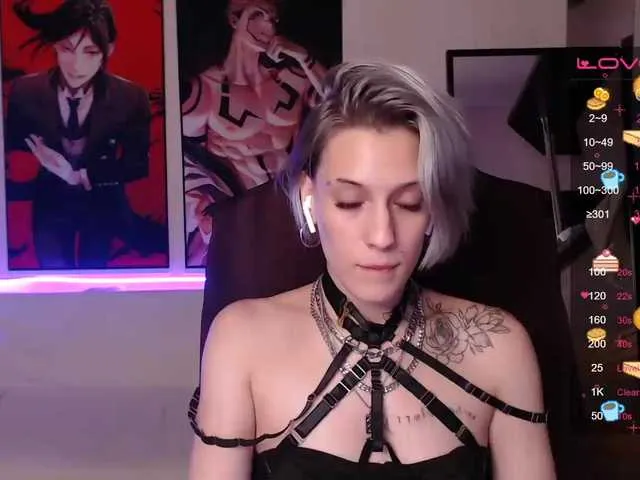 Live sex webcam photo for HottiDevil #276124505