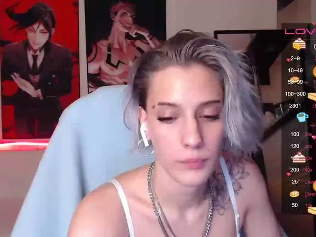 Live sex webcam photo for HottiDevil #276163260