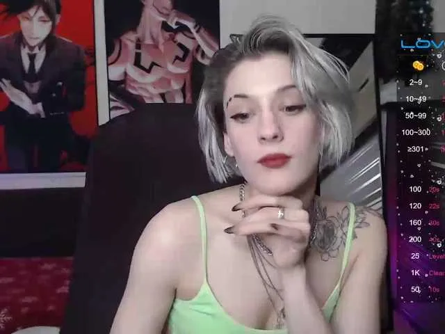 Live sex webcam photo for HottiDevil #277135889