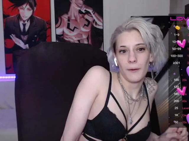 Live sex webcam photo for HottiDevil #277494254