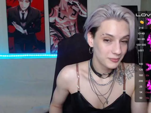 Live sex webcam photo for HottiDevil #278172897