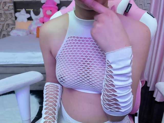 Live sex webcam photo for Hottica #276654964