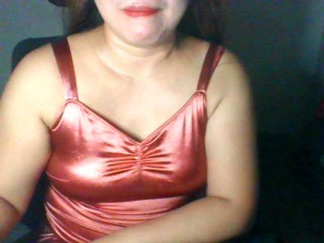 Live sex webcam photo for HottieKatty06 #276580644