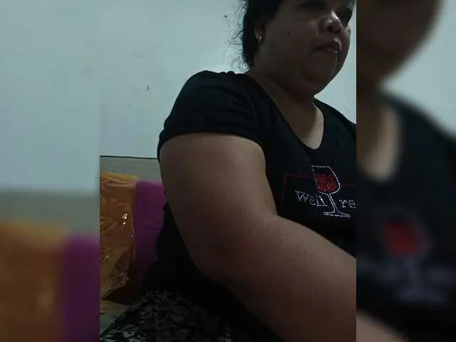 Live sex webcam photo for Hottynilda #291338653