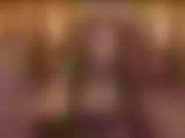 Live sex webcam photo for HugeCockSelena #291129451