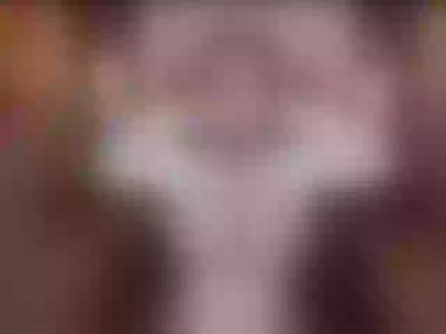 Live sex webcam photo for HugeCockSelena #291259820