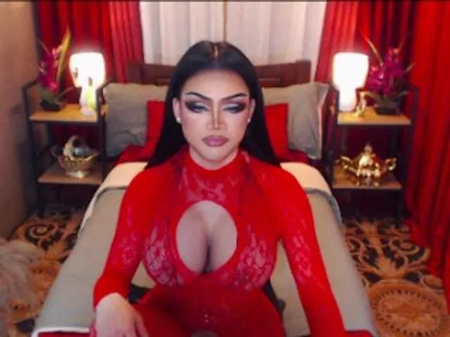 Live sex webcam photo for HugeCockSelena #291494225
