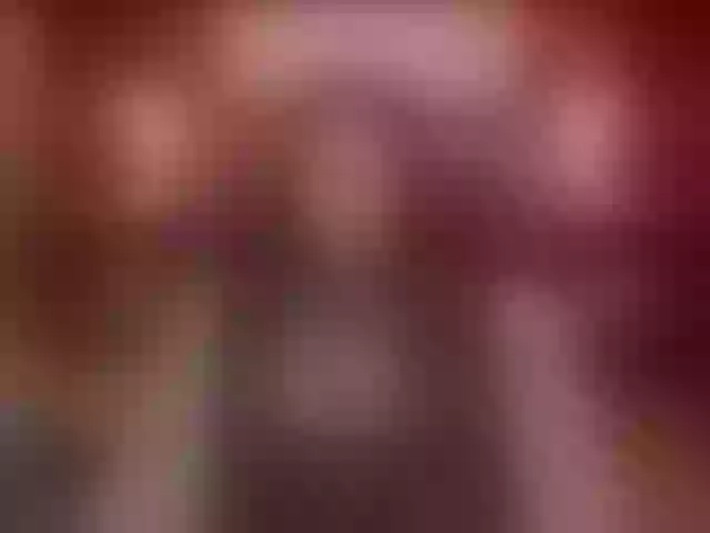 Live sex webcam photo for HugeCockSelena #291534444