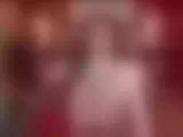 Live sex webcam photo for HugeCockSelena #291541834