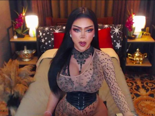 Live sex webcam photo for HugeCockSelena #291790301