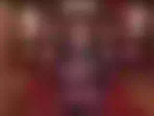 Live sex webcam photo for HugeCockSelena #292154655