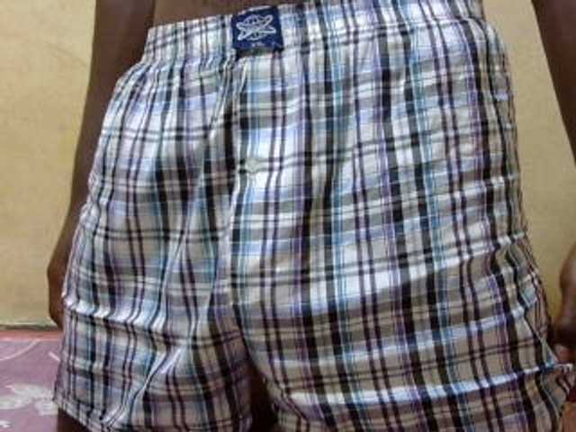 Live sex webcam photo for Hugeclit11 #276689851