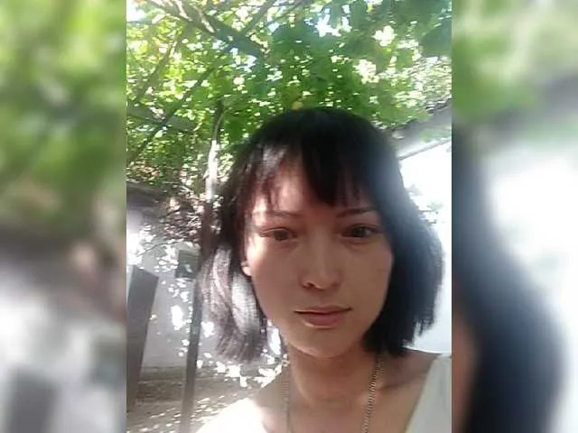 Live sex webcam photo for Huliganka00 #275489314