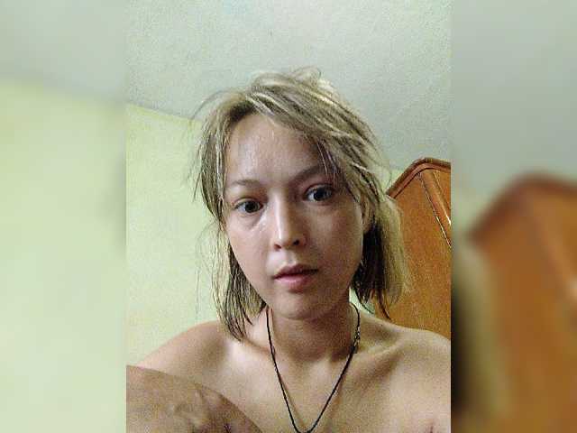 Live sex webcam photo for Huliganka00 #275915740