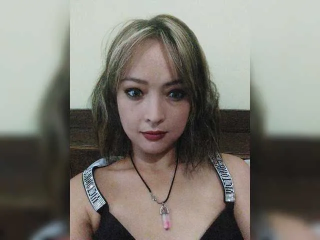 Live sex webcam photo for Huliganka00 #276026783