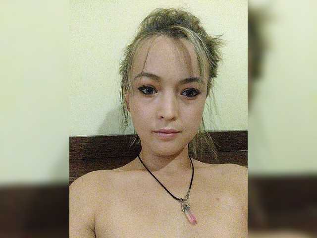 Live sex webcam photo for Huliganka00 #276113397