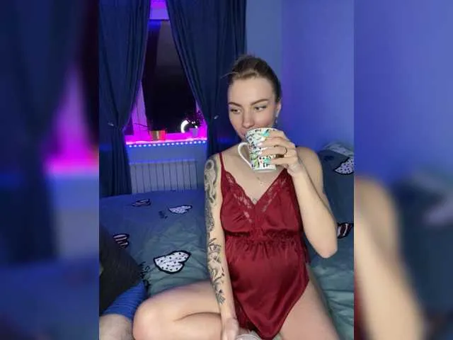 Live sex webcam photo for HulkLisandra #277233991
