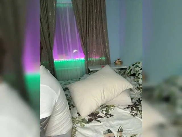 Live sex webcam photo for HulkLisandra #277452475