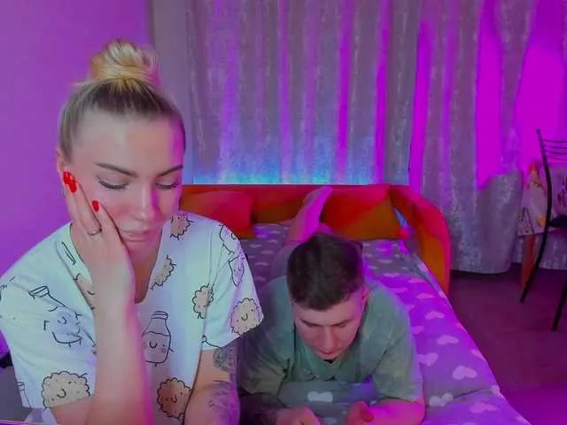 Live sex webcam photo for HulkLisandra #290893195