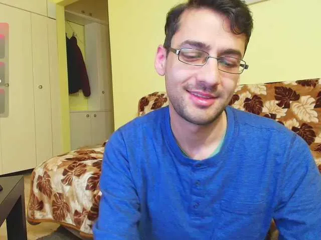 Live sex webcam photo for HungEddy #290576037