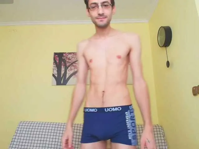 Live sex webcam photo for HungEddy #291655110