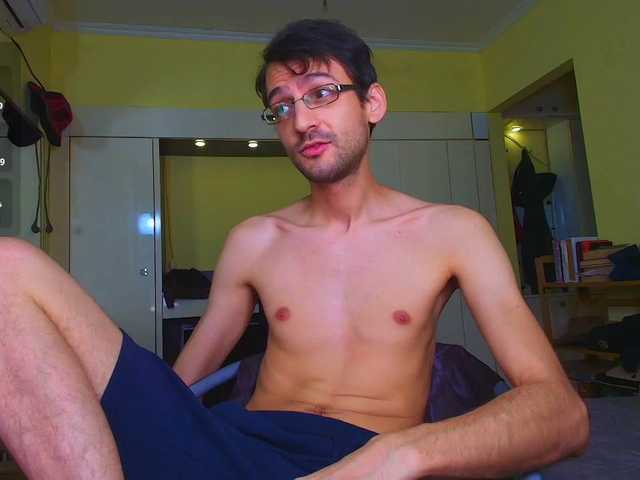 Live sex webcam photo for HungEddy #294019656