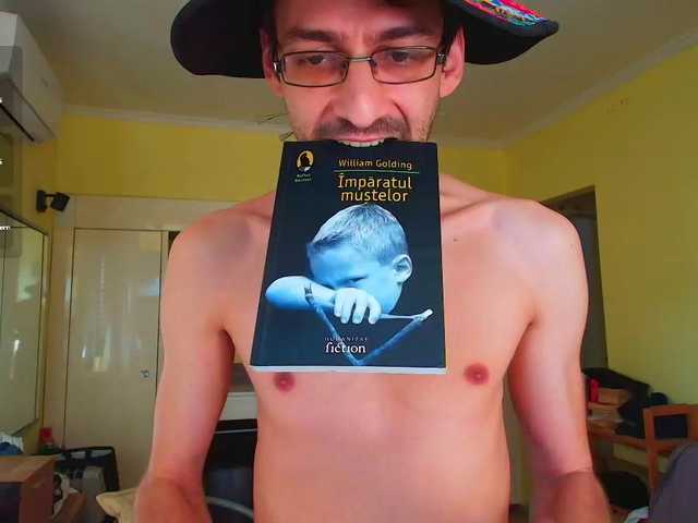 Live sex webcam photo for HungEddy #294029485