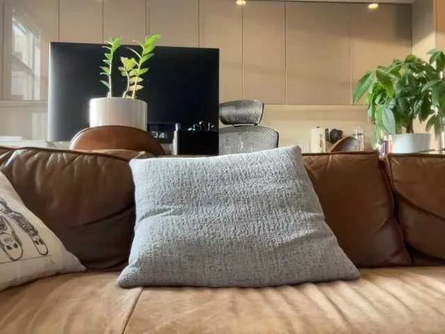 Live sex webcam photo for HungLatino11 #276671828