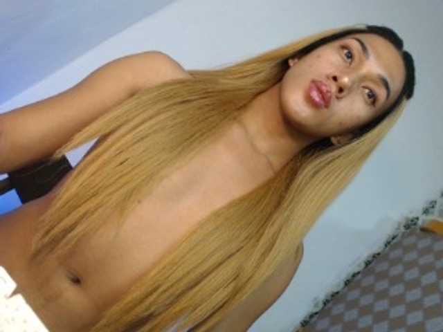 Live sex webcam photo for Hungrycock23x #278936193