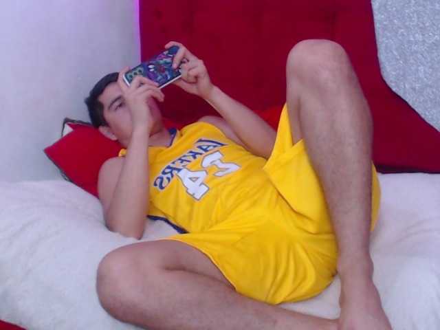 Live sex webcam photo for Huntterboyy #276980553