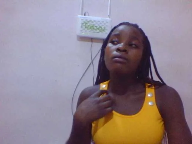 Live sex webcam photo for Hypygal #277503196