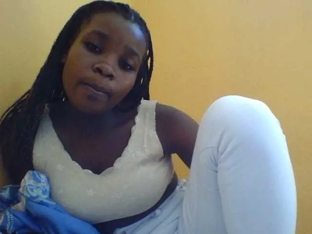 Live sex webcam photo for Hypygal #277522298