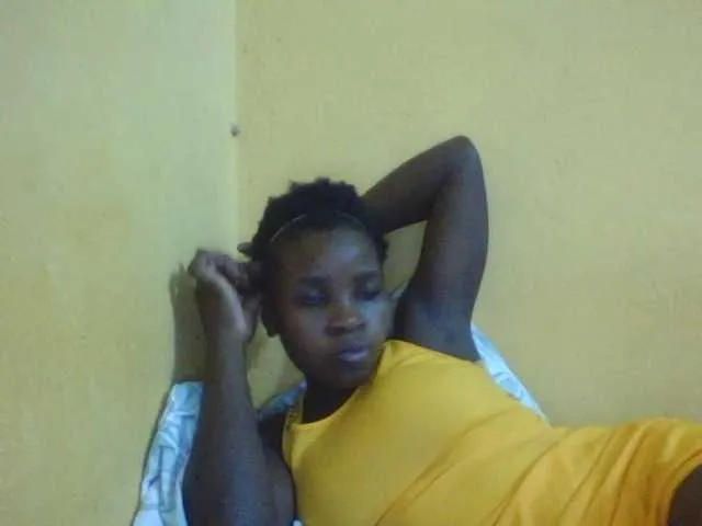 Live sex webcam photo for Hypygal #277576926