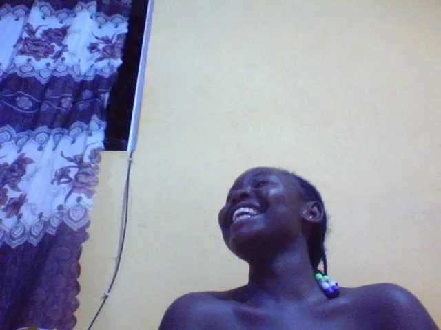 Live sex webcam photo for Hypygal #278298182