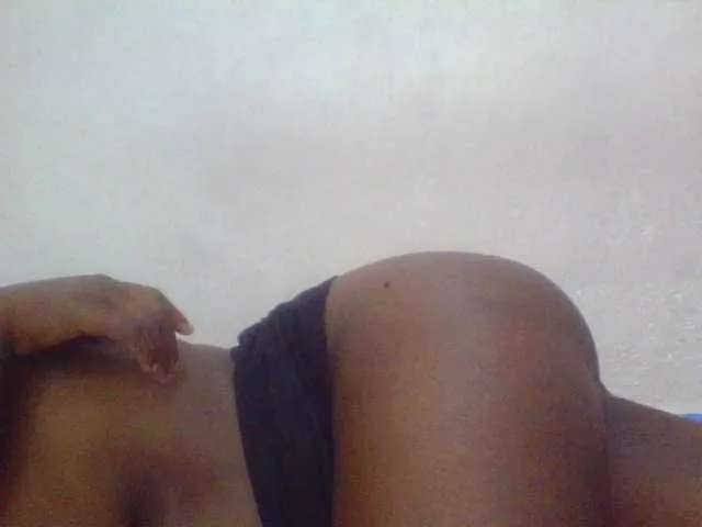 Live sex webcam photo for Hypygal #278300315