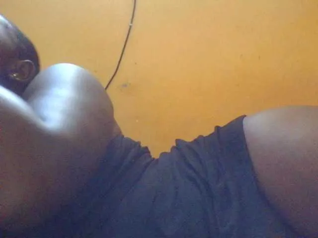 Live sex webcam photo for Hypygal #279714515