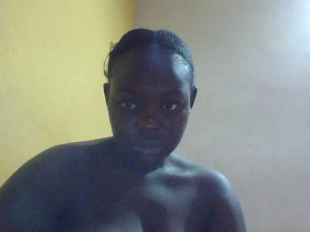 Live sex webcam photo for Hypygal #279914110
