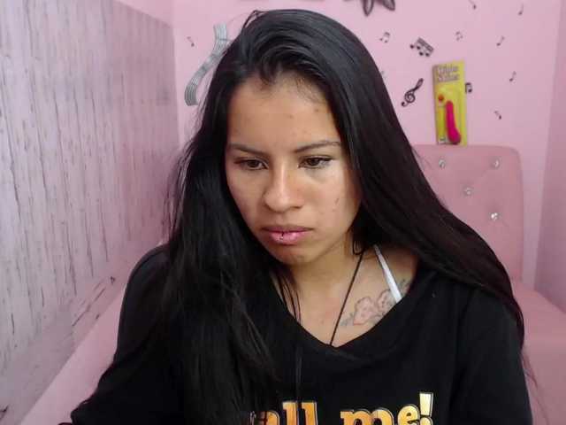 Live sex webcam photo for ILLYWINE0 #271822203