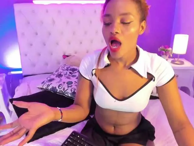 Live sex webcam photo for INGRIID #273095578