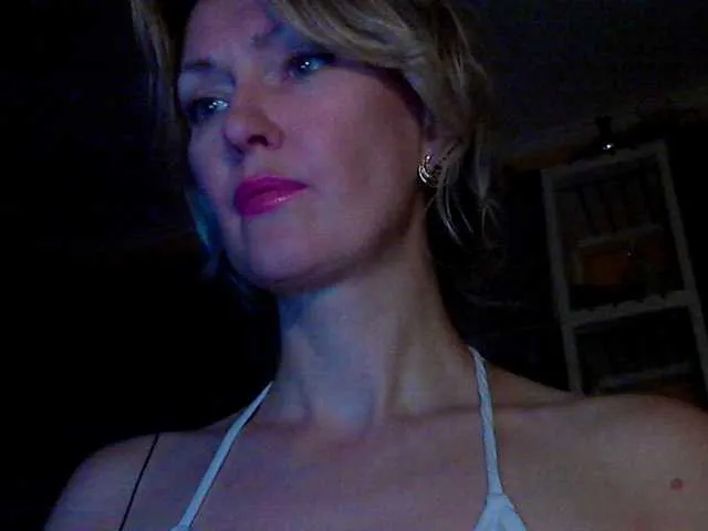Live sex webcam photo for INXS-INXS #291396116