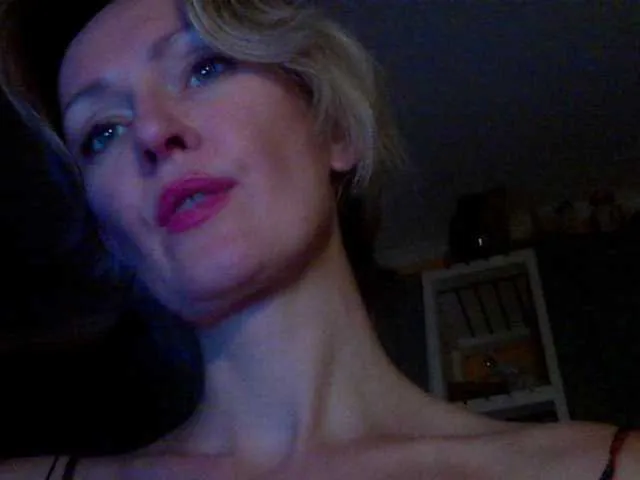 Live sex webcam photo for INXS-INXS #291763200