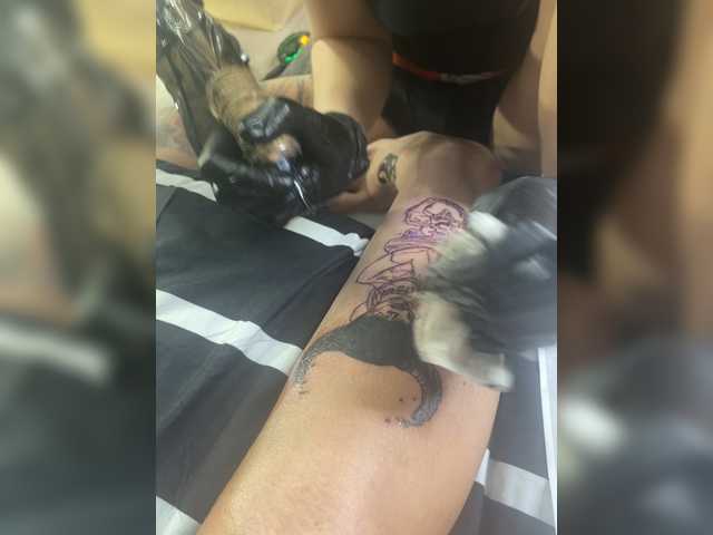 Live sex webcam photo for IRERA #271866023