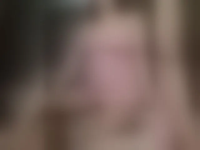 Live sex webcam photo for IRUSIK11 #293751534