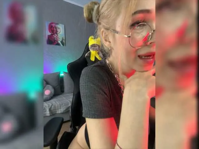 Live sex webcam photo for ITayaa #276647425