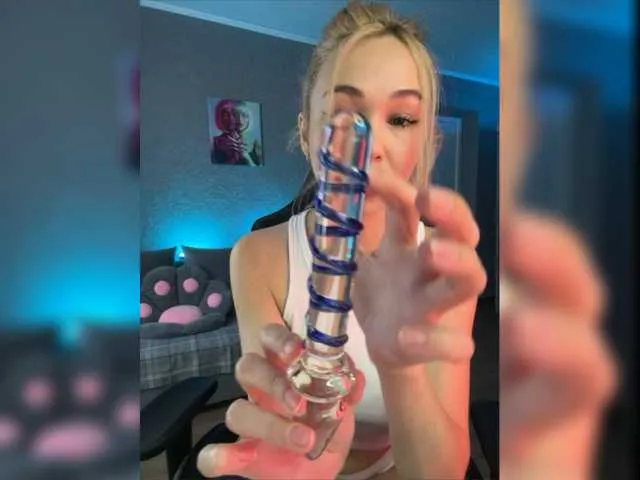 Live sex webcam photo for ITayaa #276760039