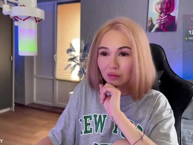 Live sex webcam photo for ITayaa #277448509