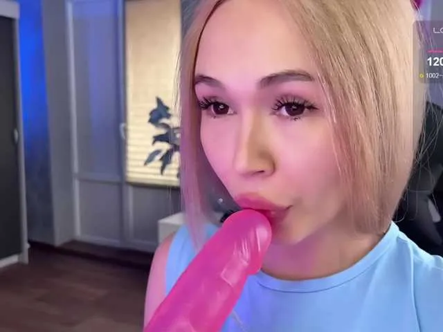 Live sex webcam photo for ITayaa #277490185