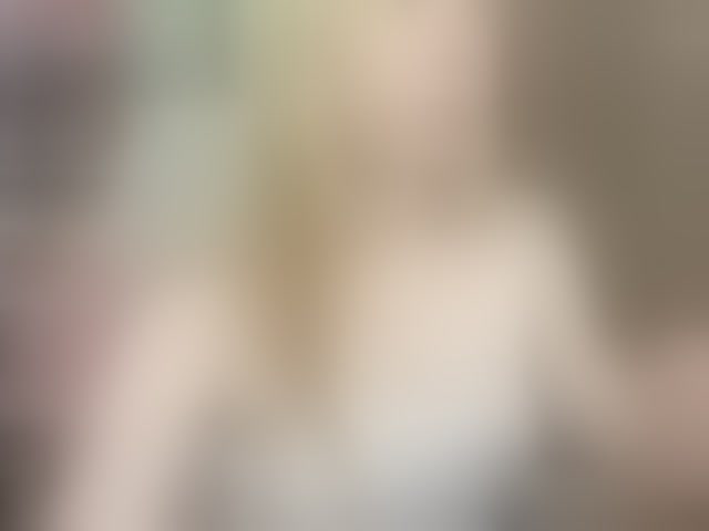 Live sex webcam photo for IamLoli #293999200