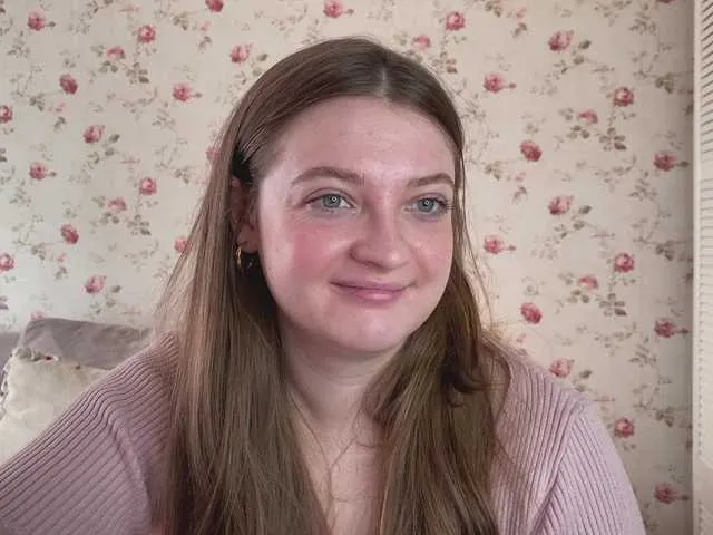 Live sex webcam photo for IamLovenda #290949867