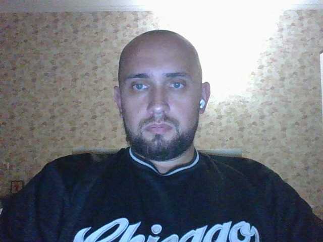 Live sex webcam photo for IamZevs #276621590